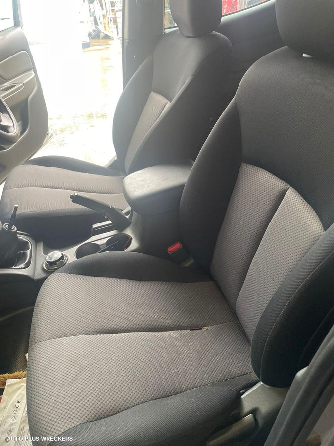 2018 Mitsubishi Triton Left Driveshaft