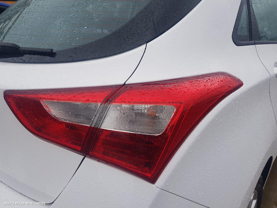 2014 Hyundai I30 Left Front Window Reg Motor