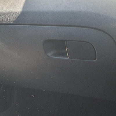 2020 Skoda Octavia Left Front Door Window
