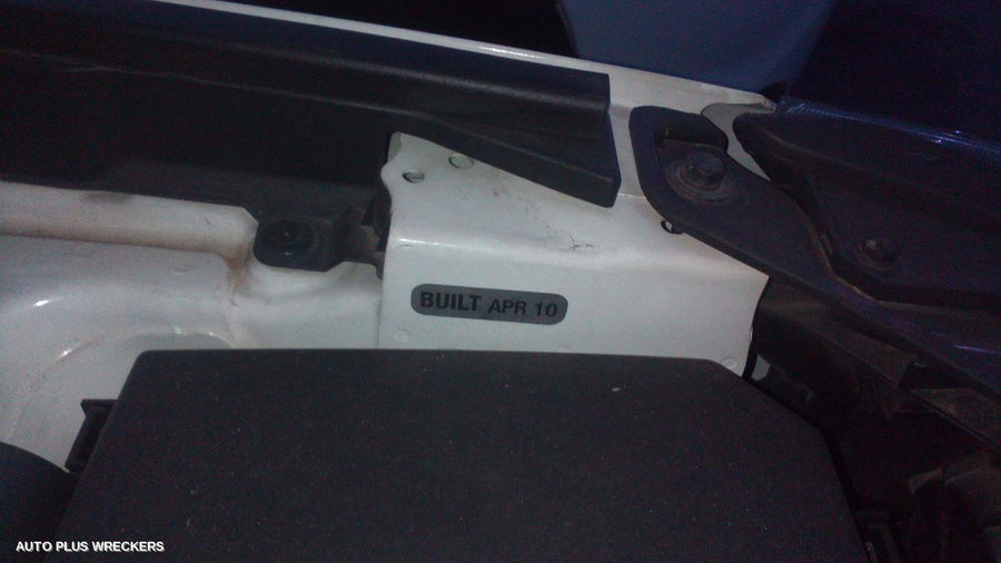 2010 Kia Sorento Bonnet