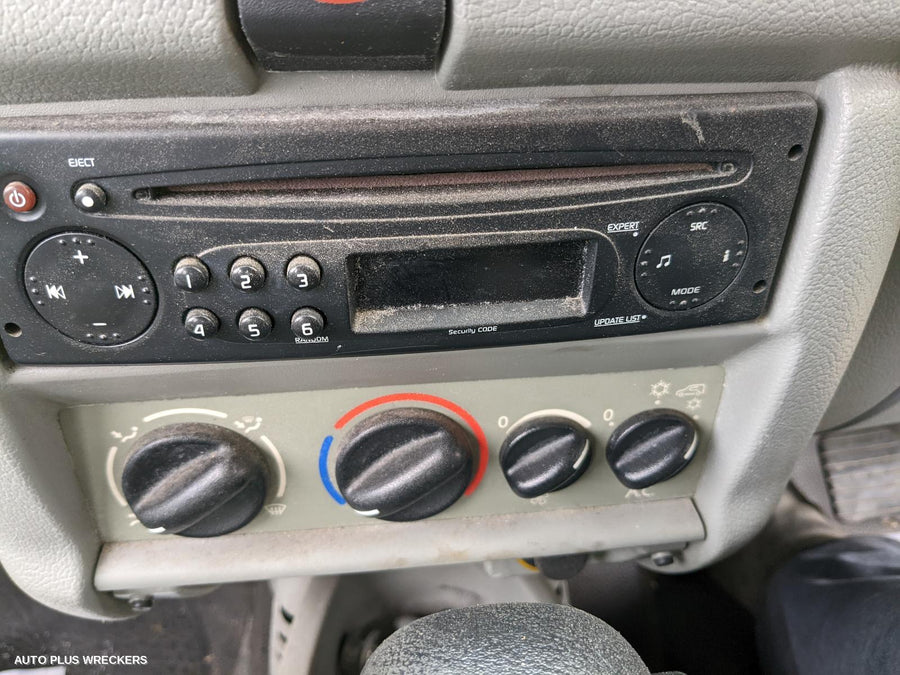 2006 Renault Kangoo Left Front Door