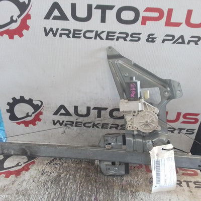 2007 Volkswagen Crafter Right Front Window Reg Motor