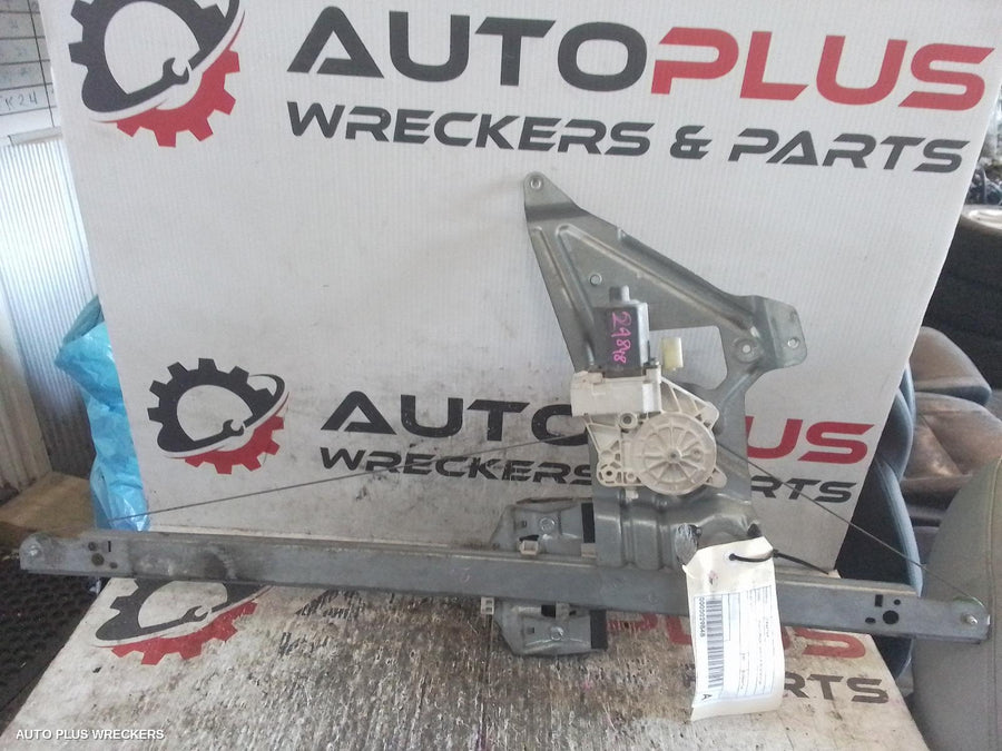2007 Volkswagen Crafter Right Front Window Reg Motor