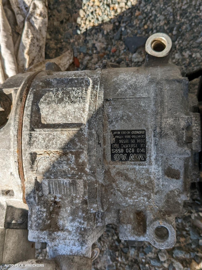 2015 Volkswagen Jetta Steering Box Rack