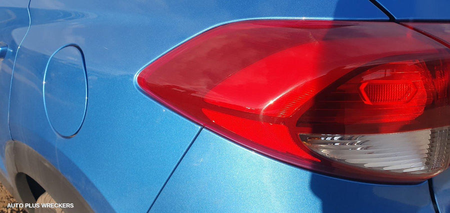 2015 Hyundai Tucson Left Front Door Window