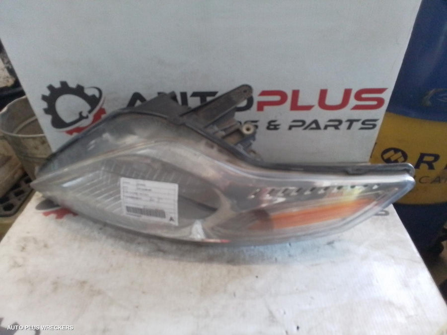 2010 Ford Mondeo Left Headlamp