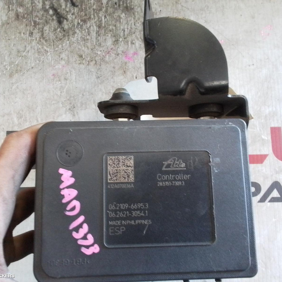 2012-2015 Mitsubishi Outlander Abs Pump Modulator