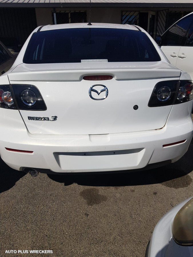 2007 Mazda 3 Rear Garnish