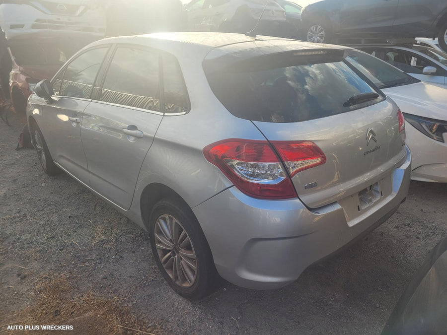 2011-2016 Citroen C4 Left Guard