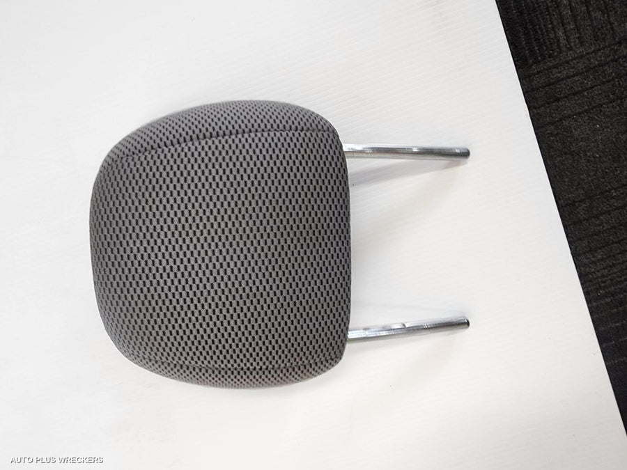 2005-2014 Toyota Hiace Headrest