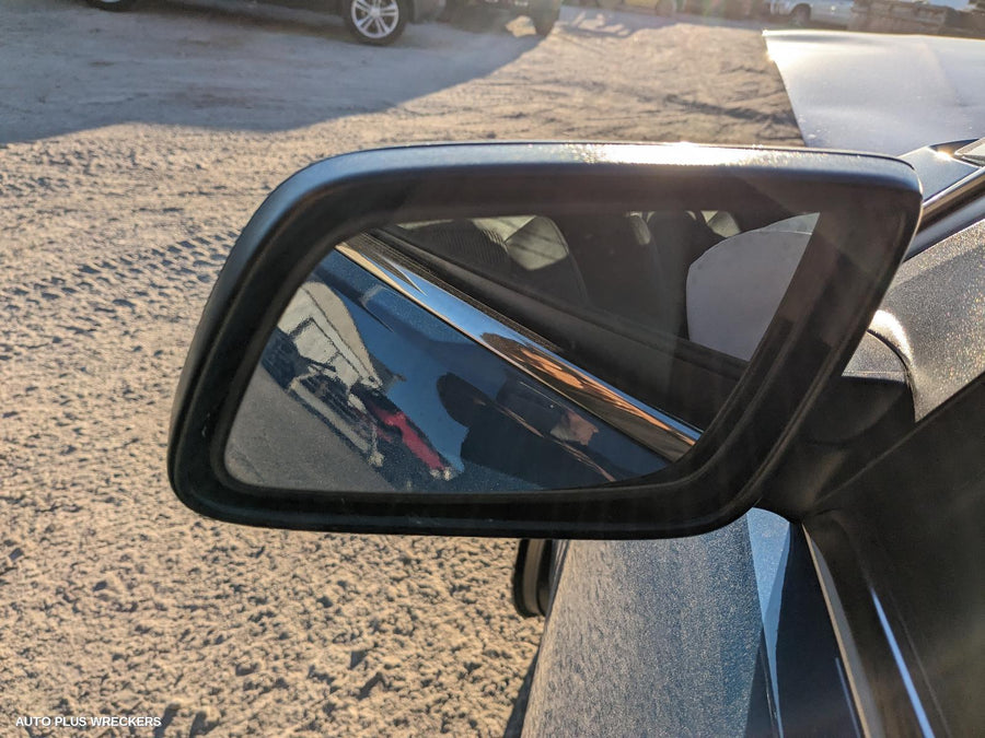 2013 Holden Commodore Left Door Mirror
