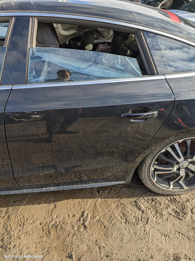 2014 Audi A5 Right Guard