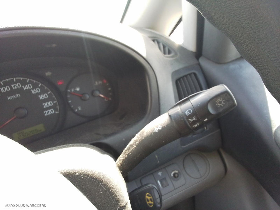 2011 Hyundai Iload/imax Bonnet