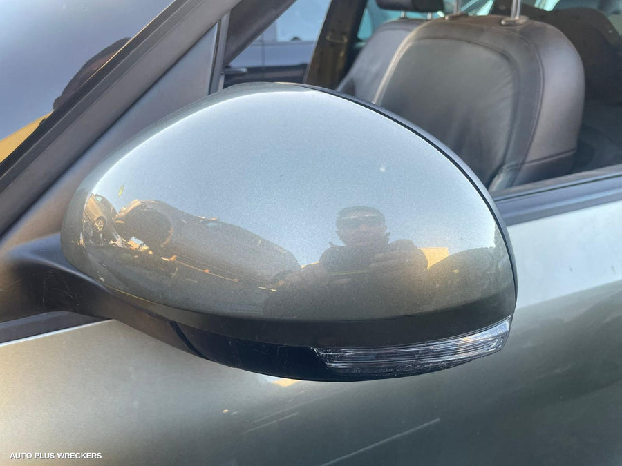 2016 Skoda Yeti Left Door Mirror