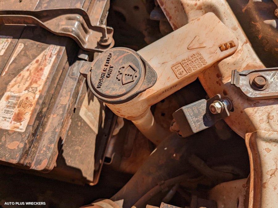2019 Toyota Hilux Caliper