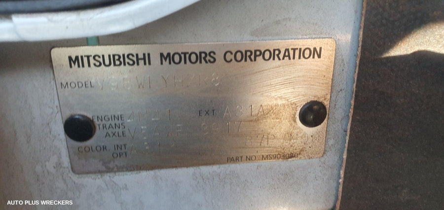 2012 Mitsubishi Pajero Fan