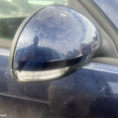 2011 Volkswagen Tiguan Right Rear Door Sliding