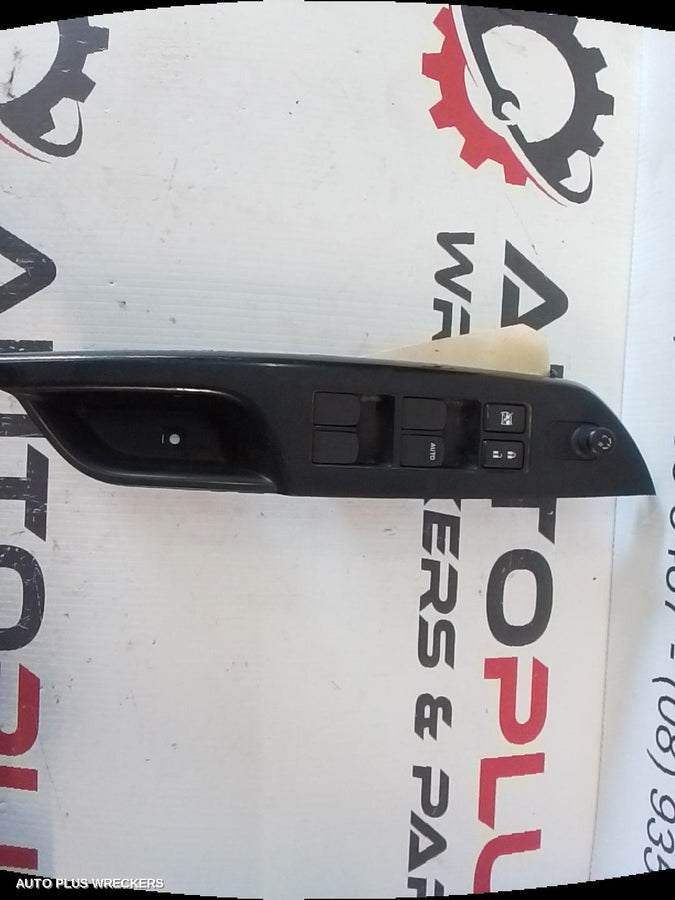 2010-2017 Suzuki Swift Pwr Dr Wind Switch