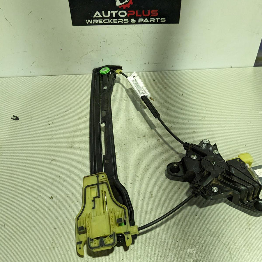 2014-2020 Ford Mondeo Left Rear Wnd Reg Motor