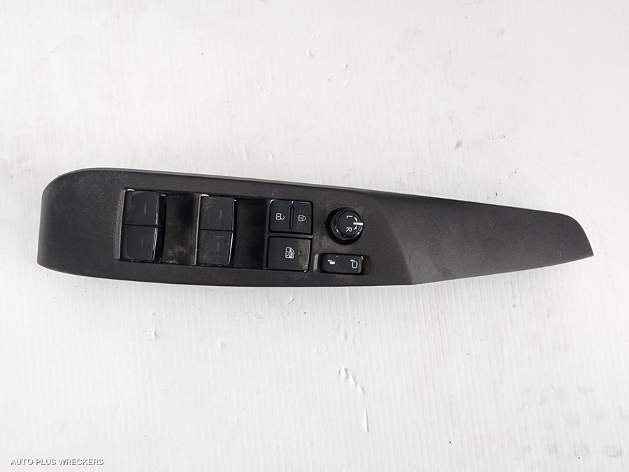 2021 Toyota Camry Pwr Dr Wind Switch