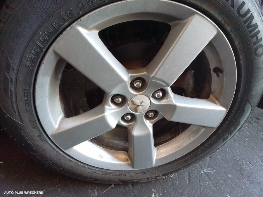 2006 Mitsubishi Outlander Right Front Door