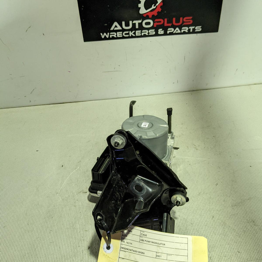 2019-2025 Mazda Cx30 Abs Pump Modulator