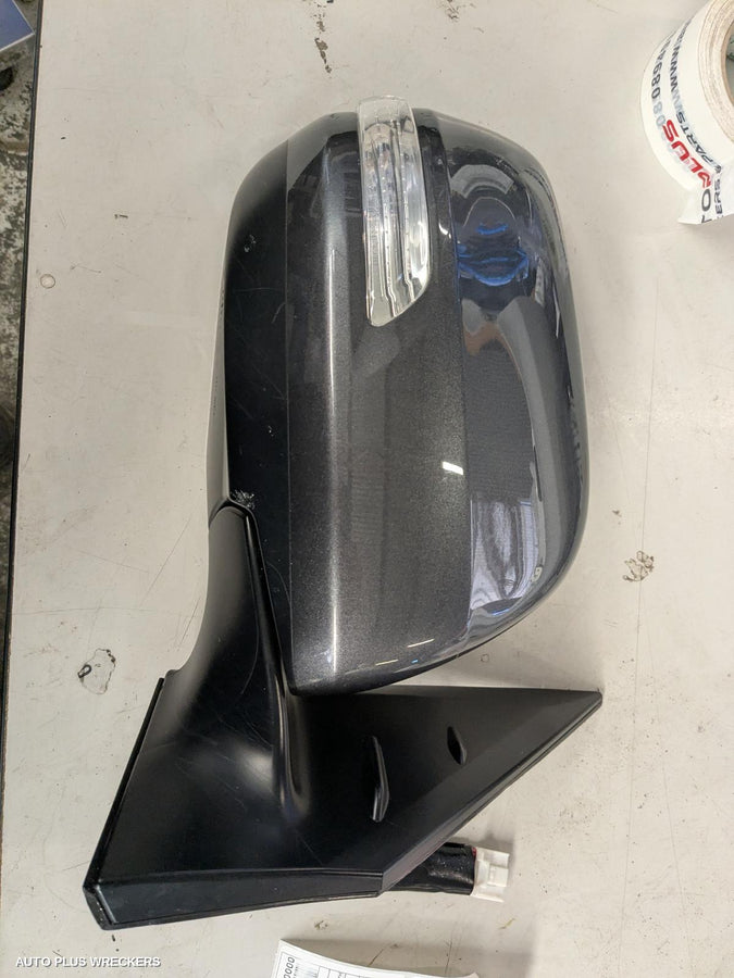 2015-2021 Toyota Landcruiser Right Door Mirror