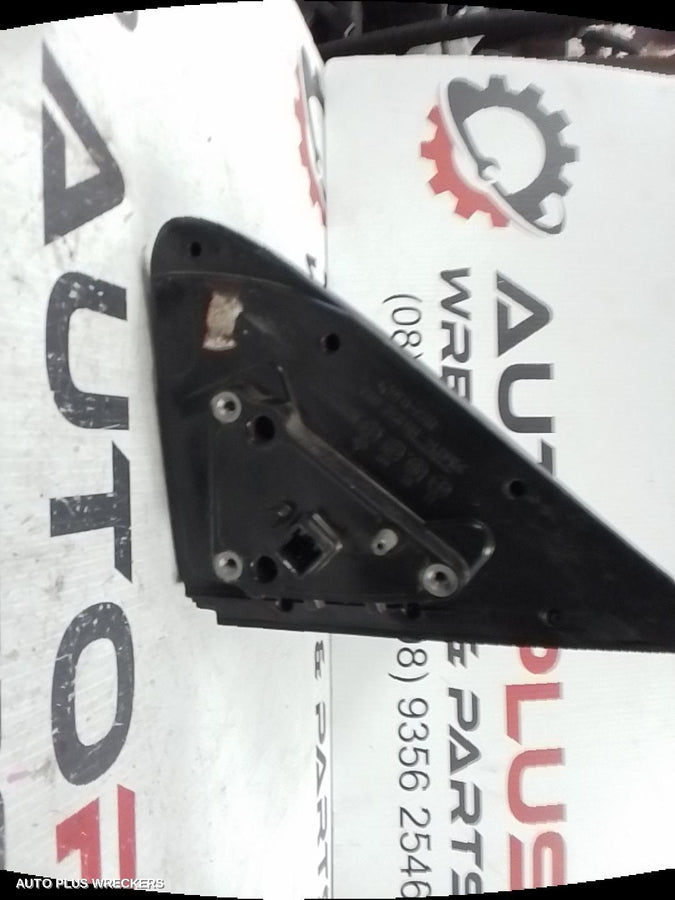 2011 Kia Cerato Right Door Mirror