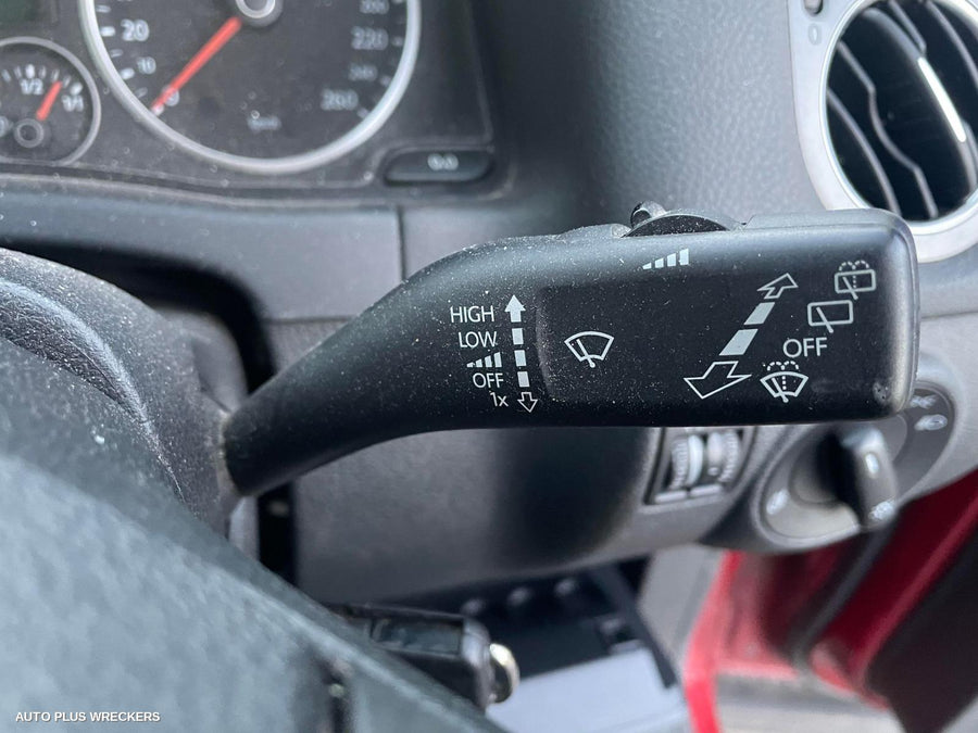 2009 Volkswagen Tiguan Right Rear Door Sliding