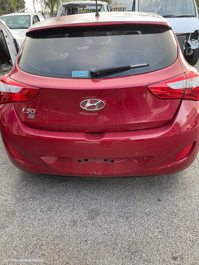 2014 Hyundai I30 Column