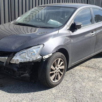 2016 Nissan Pulsar Rear Garnish