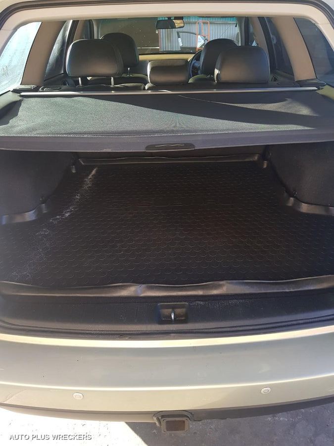 2007 Subaru Outback Door Handle