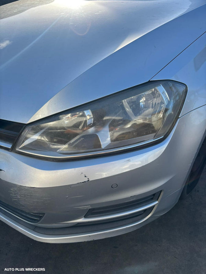 2015 Volkswagen Golf Side Step Skirt