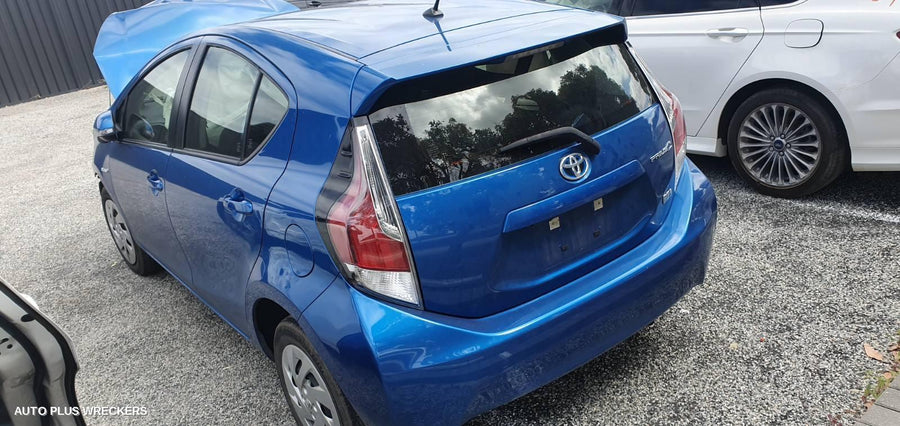 2017 Toyota Prius Right Indicator Fog Side