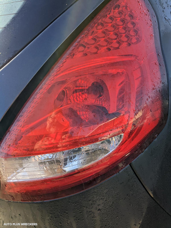 2009 Ford Fiesta Parcel Shelf