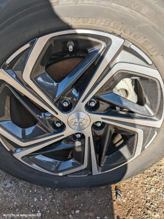 2022 Hyundai I30 Parcel Shelf