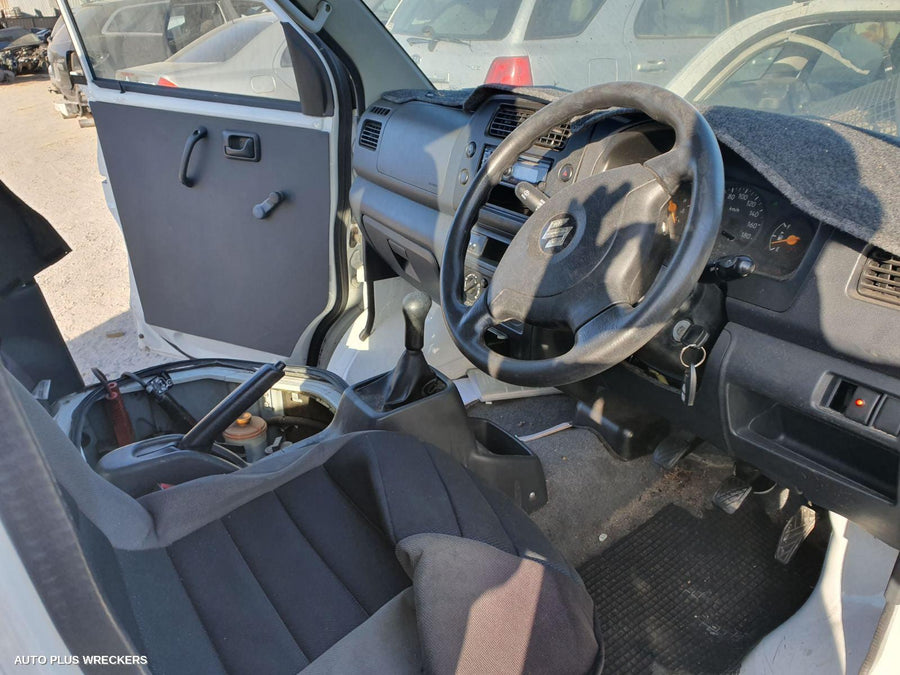 2008 Suzuki Apv Left Front Door Window