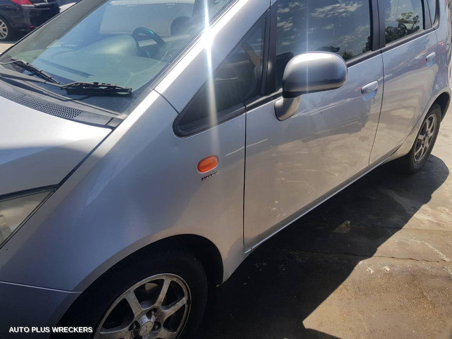 2008 MITSUBISHI COLT DOOR HANDLE