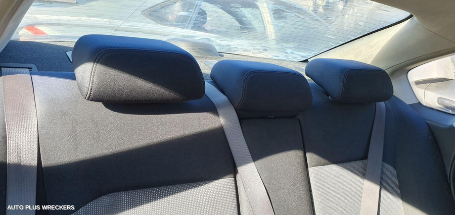 2006 Subaru Liberty Left Front Door Window