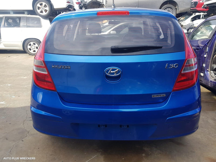 2010 Hyundai I30 Right Front Door Window