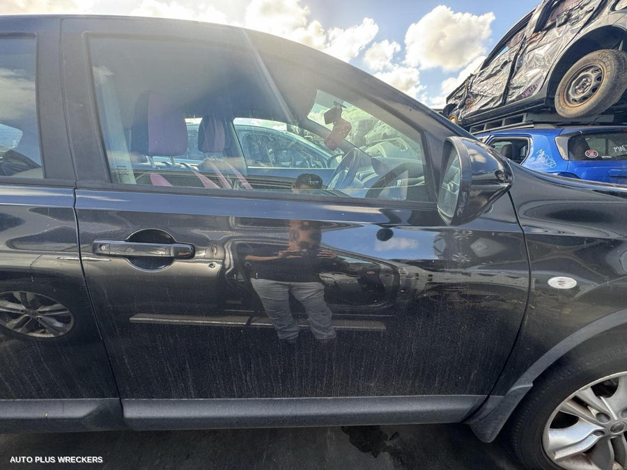 2014 Nissan Dualis Radiator