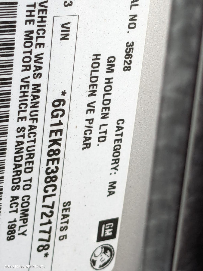 2013 Holden Commodore Left Front Hub Assembly