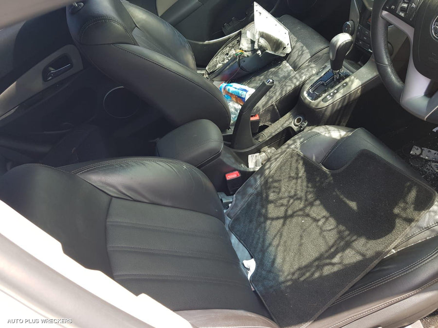 2015 Holden Cruze Right Driveshaft