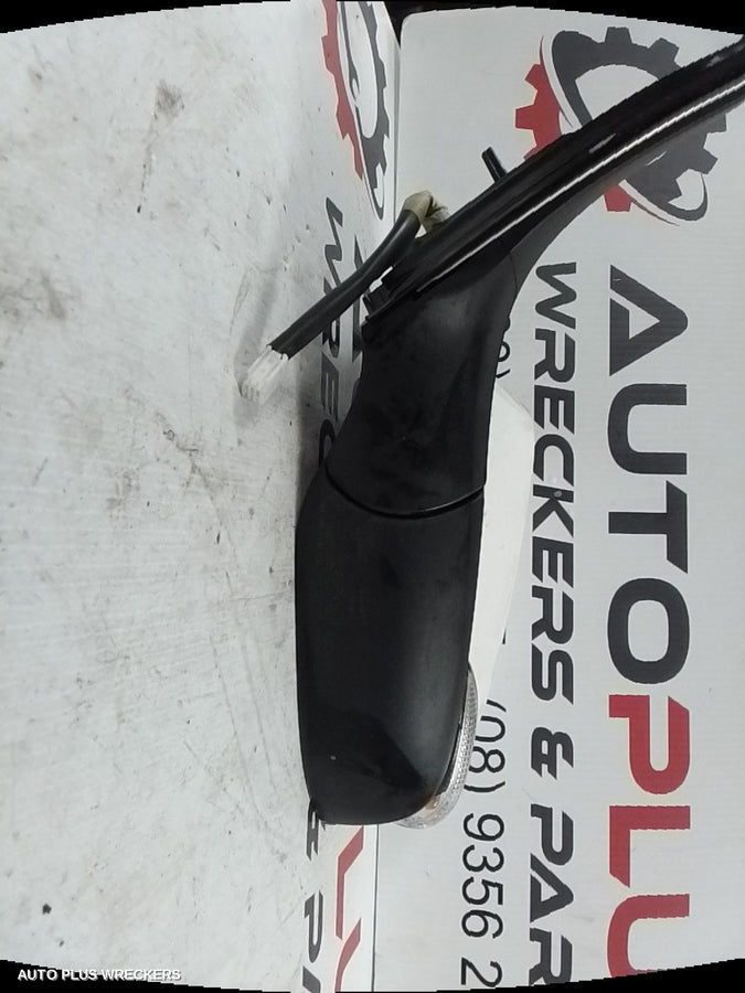 2015-2017 Toyota Camry Left Door Mirror