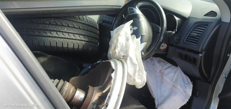 2011 Mitsubishi Asx Right Front Door