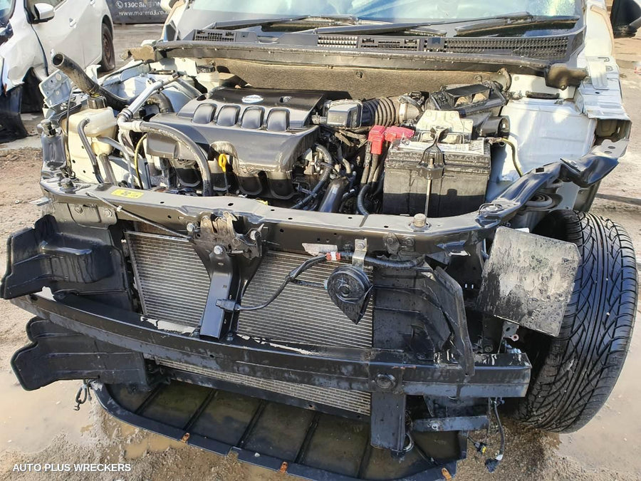 2011 Nissan Dualis Left Rear Door Window