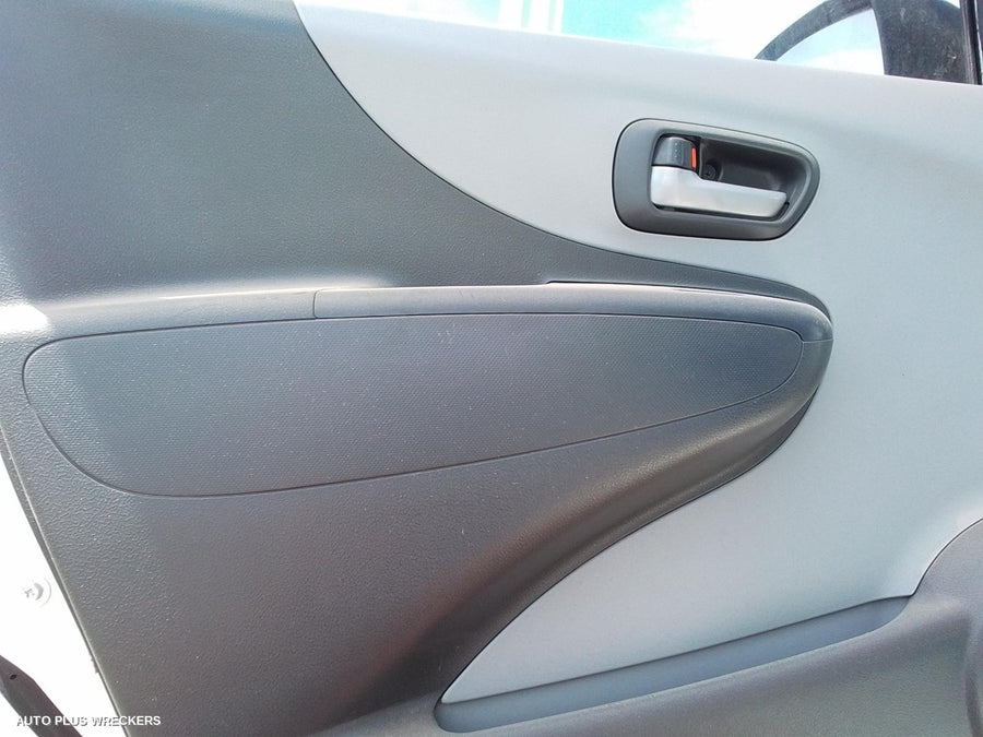 2011 Suzuki Alto Parcel Shelf