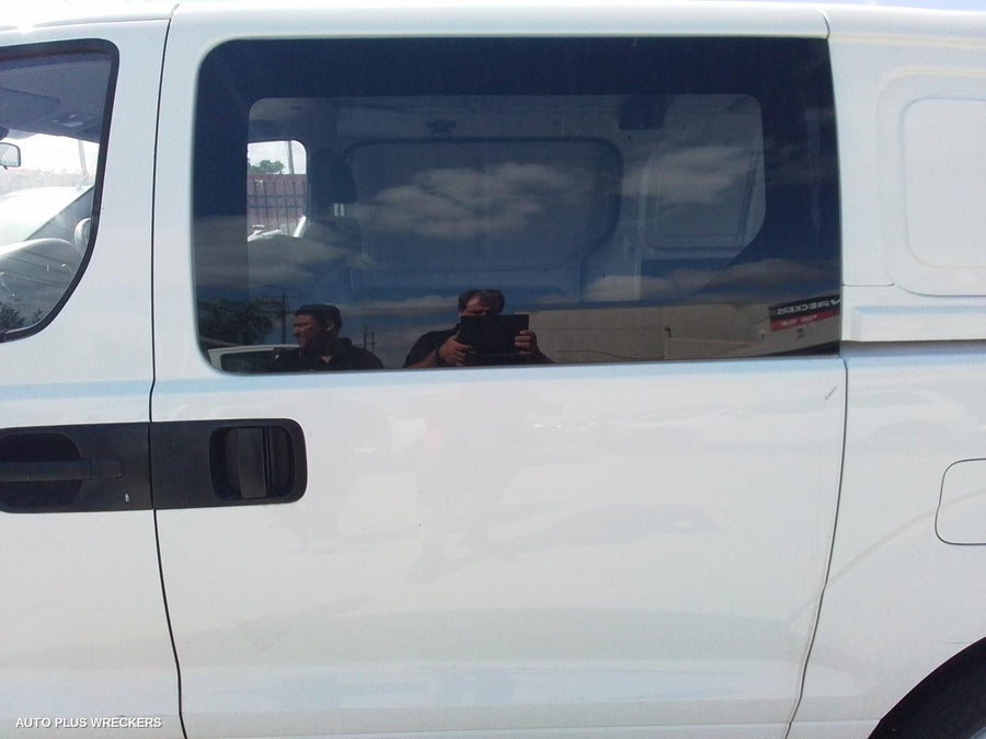 2011 Hyundai Iload/imax Seatbelt Stalk