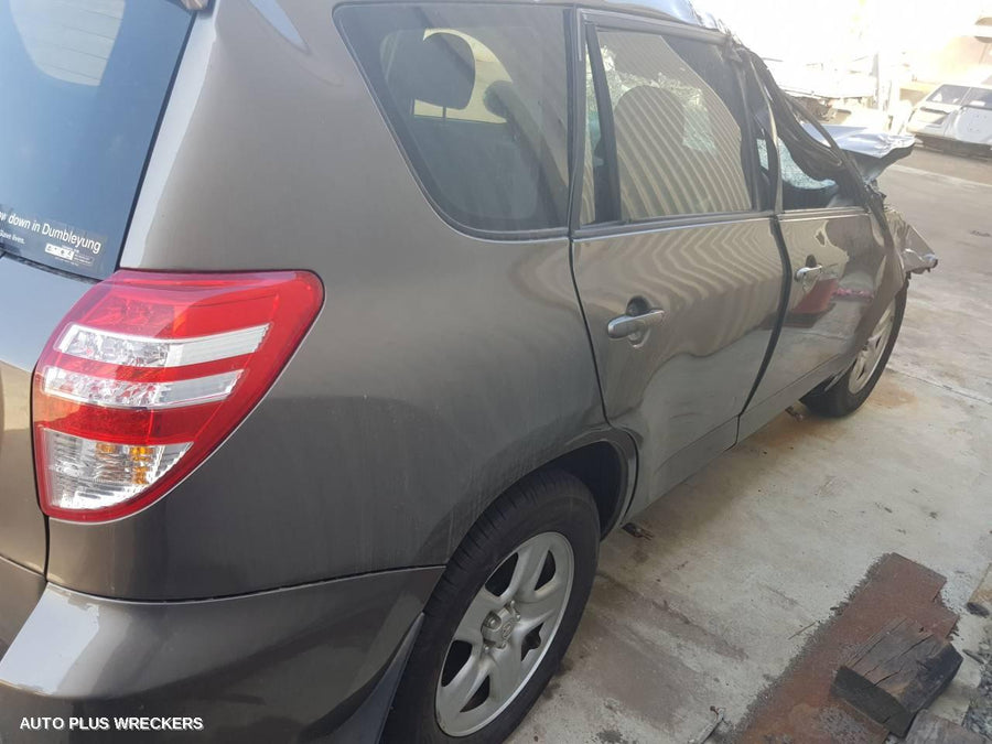 2011 Toyota Rav4 Left Rear Door Window