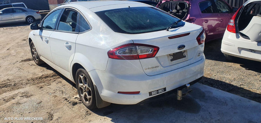 2013 Ford Mondeo Parcel Shelf